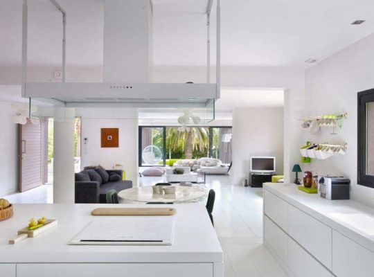 Modern 2-Bedroom Apartment